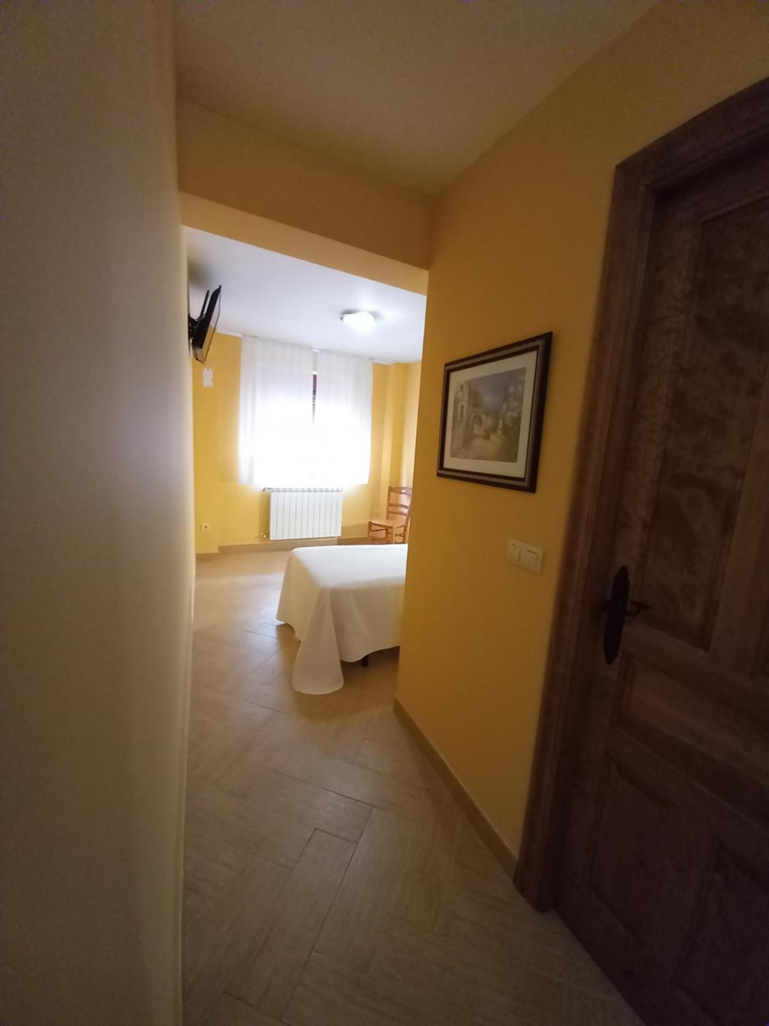 Hotel Rural Orquidea Velilla del Rio Carrion Екстериор снимка